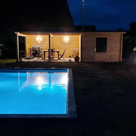 펜션 Spacious Holiday In With Private Pool *